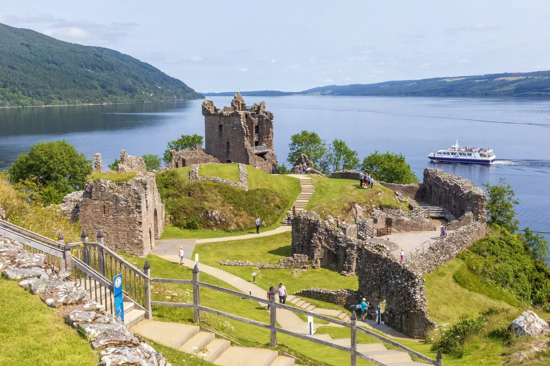 Urquhart Castle, Edimburgo